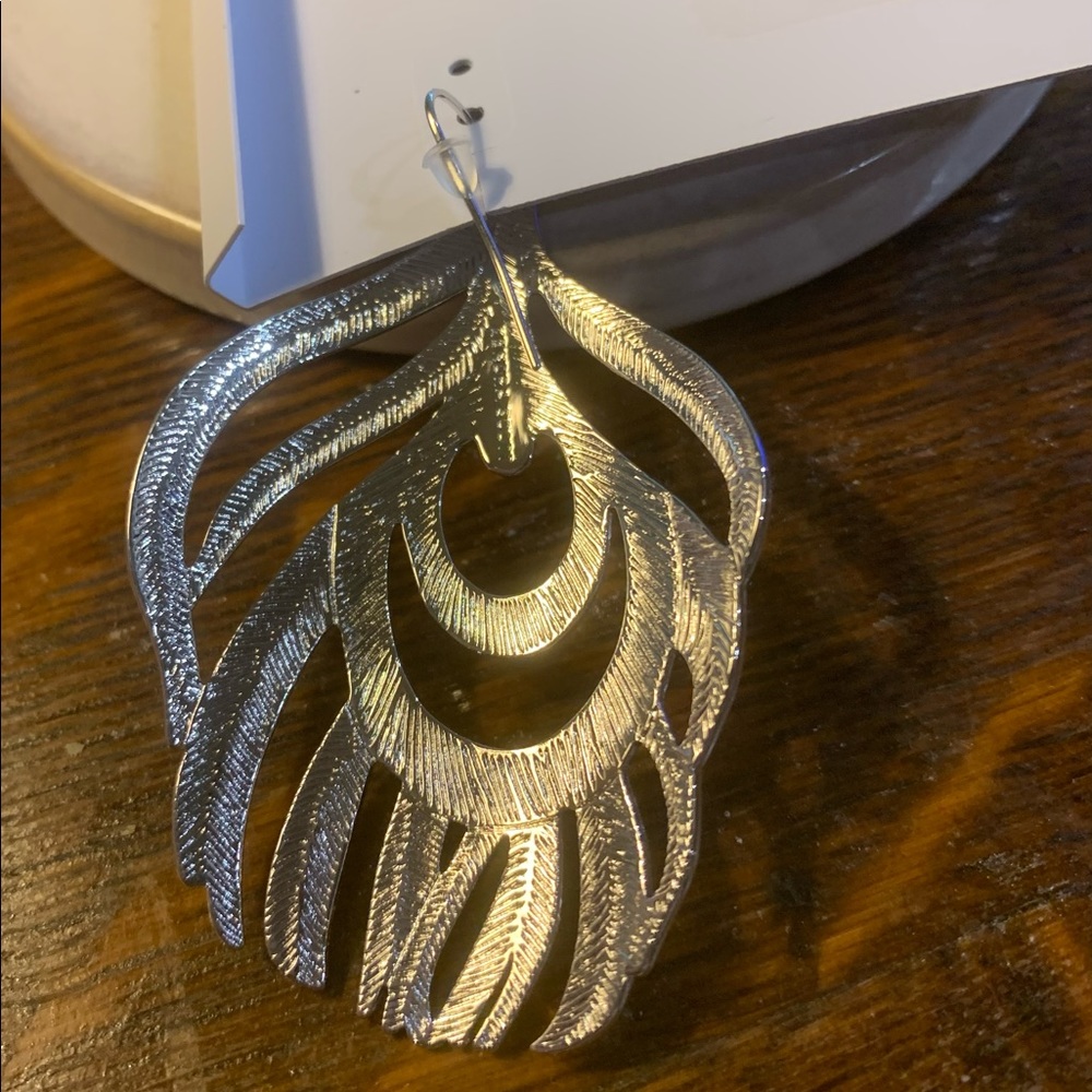 Kendra Scott silver earrings
